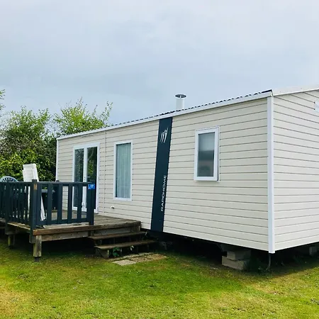 Camping La Sinope Quineville Exterior photo